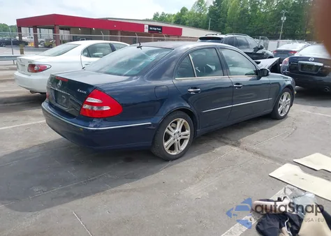 2005 Mercedes-Benz E 500 4Matic z USA, uszkodzony, nr VIN WDBUF83J55X172203